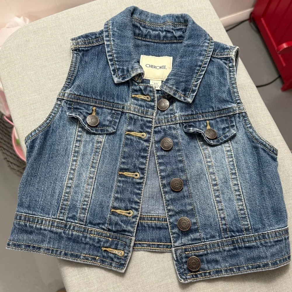 Girls’ Cherokee Jean Vest